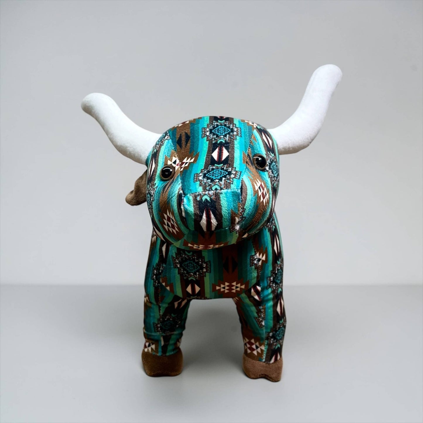 Esmerald Aztec longhorn- medium farm pal