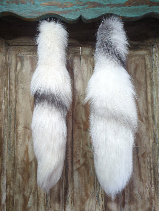 Authentic Fox Tail-White/Silver