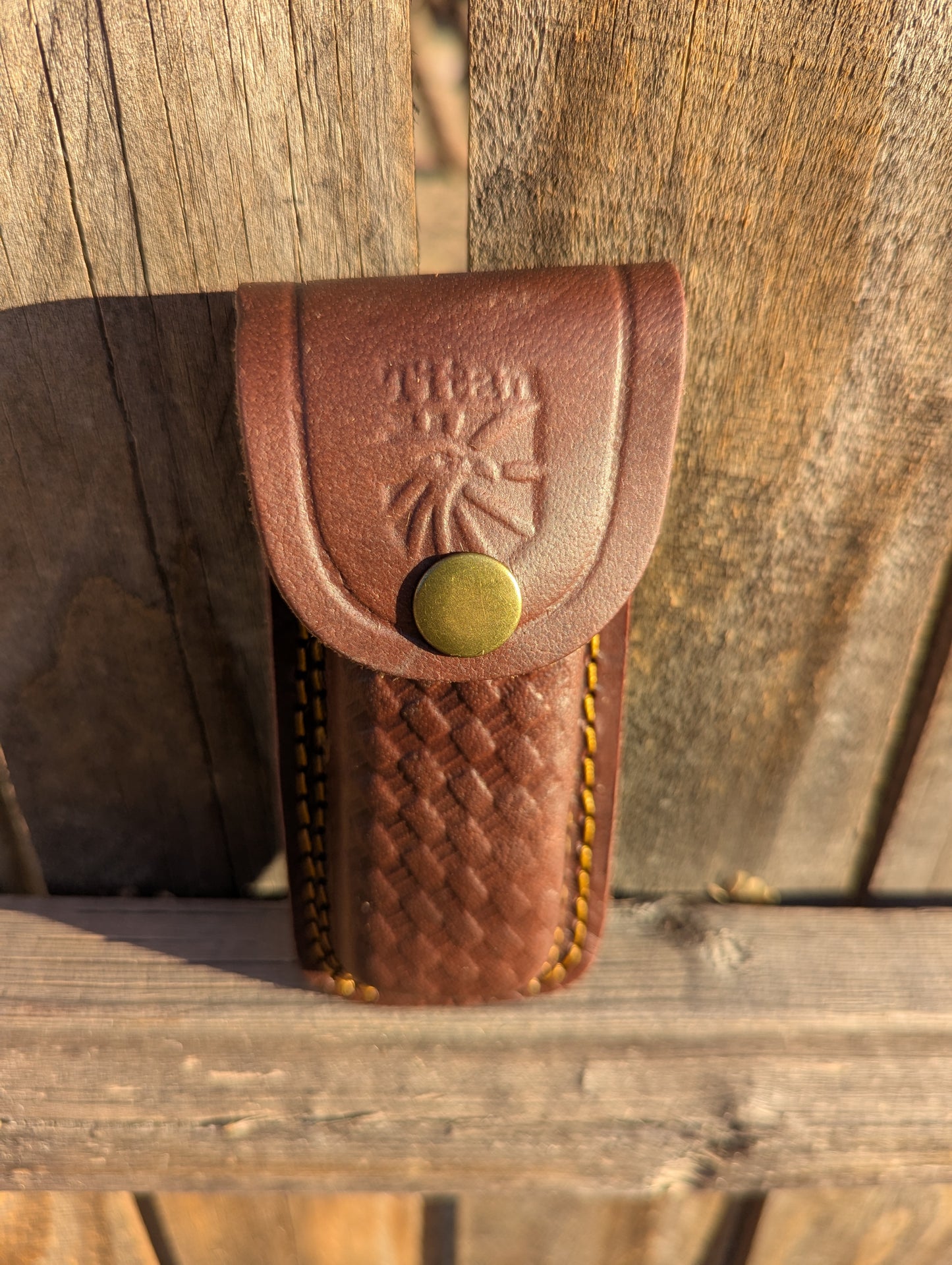 Titan Classico Folding Utility Knife