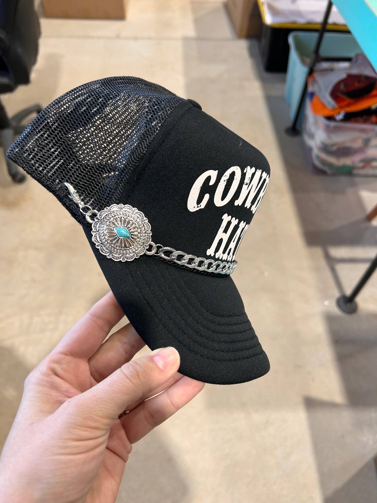 Turquoise & Embossed Silver Circle Trucker Hat Chain | Cap