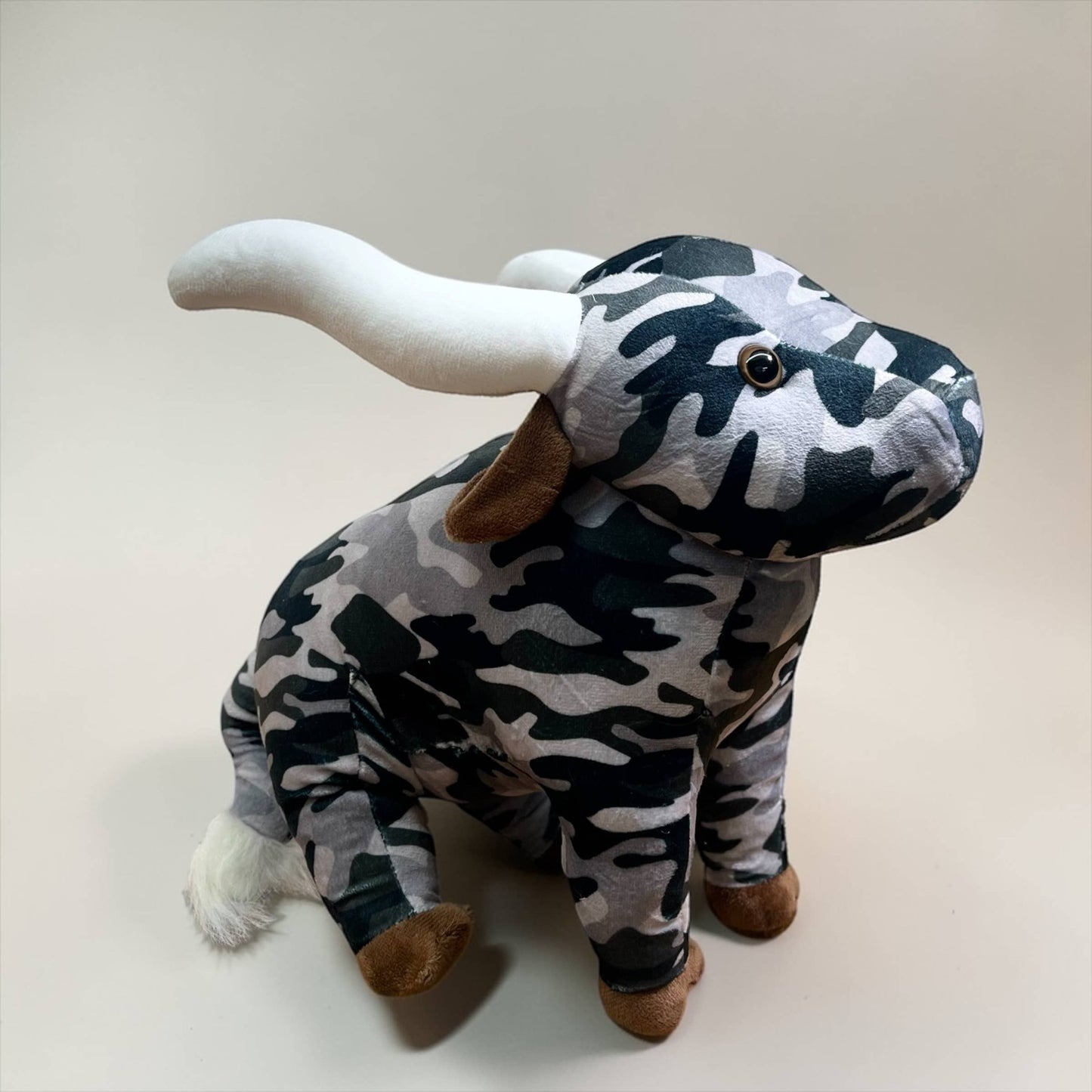 Gray camo Longhorn- medium farm farm pal 