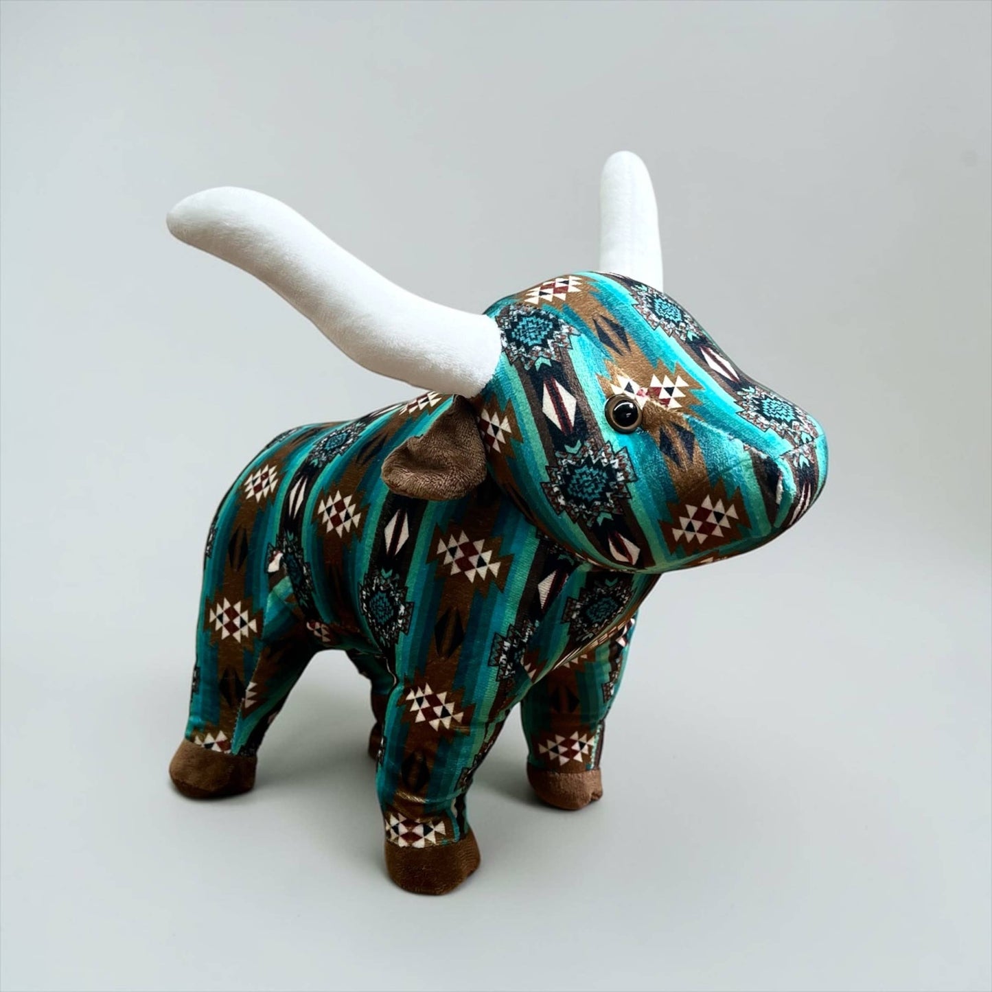 Esmerald Aztec longhorn- medium farm pal 