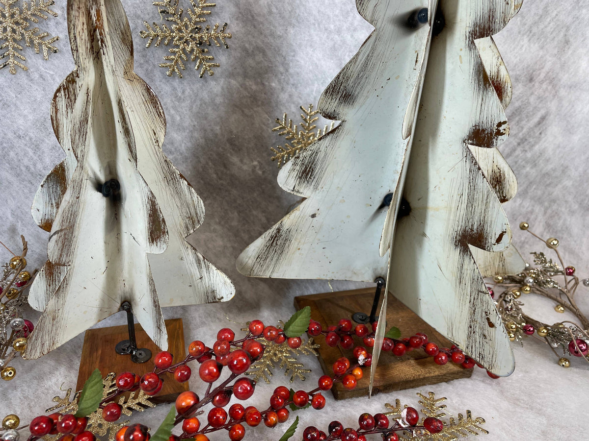 Farmhouse-Metal Christmas Tree-Distressed White-Wood Base